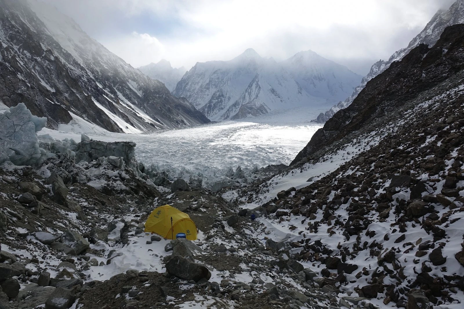 Лише ангели мають крила (K2 2021)