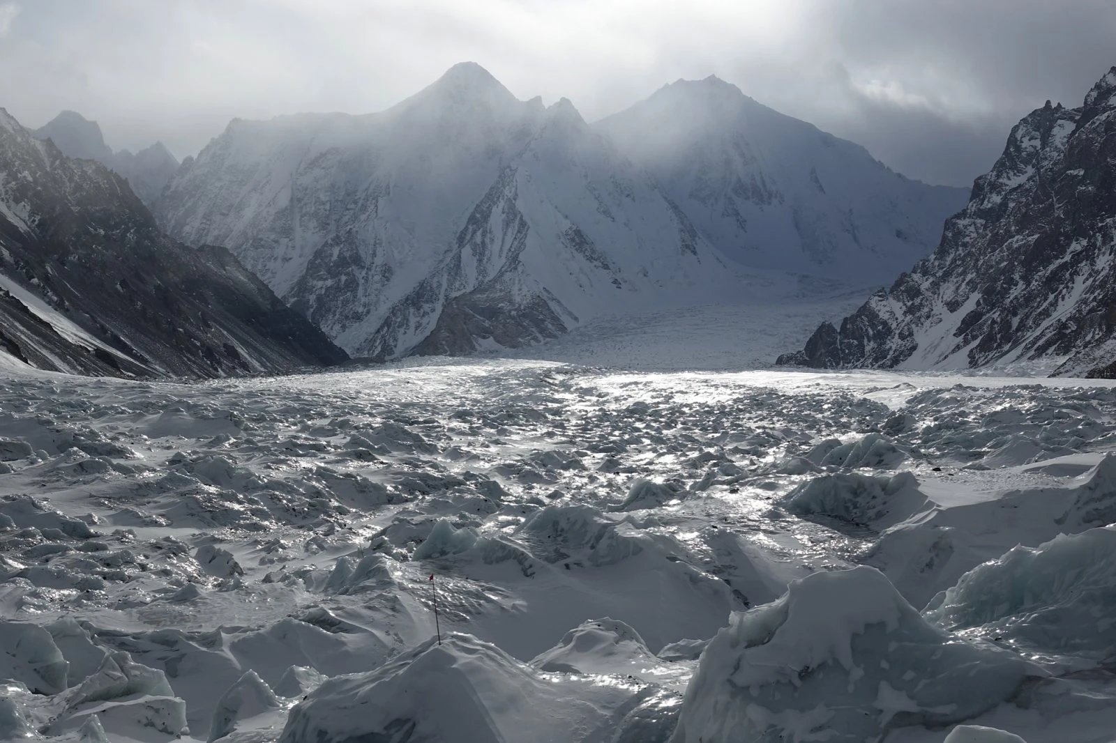 Лише ангели мають крила (K2 2021)