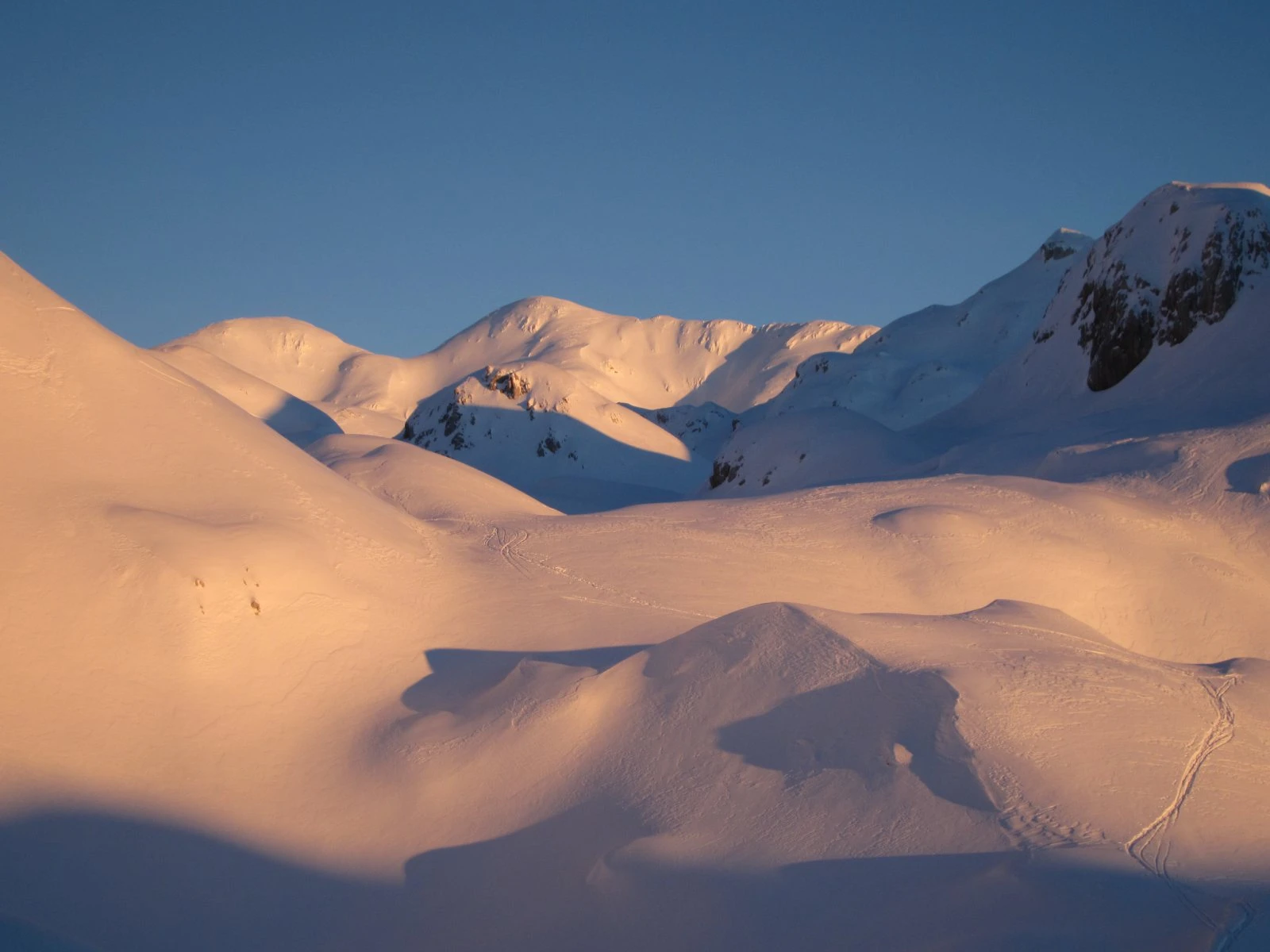 Verschneite Julische Alpen